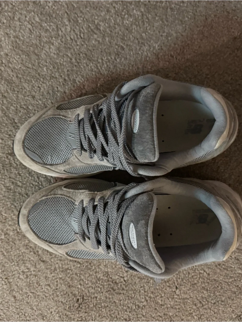 New Balance Gray Mesh & Suede Sneakers 2002 R